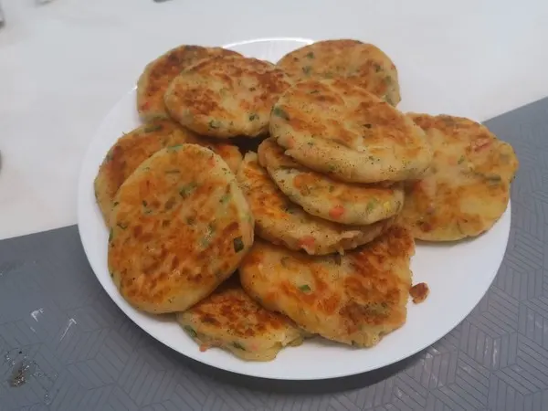 香煎田园土豆饼