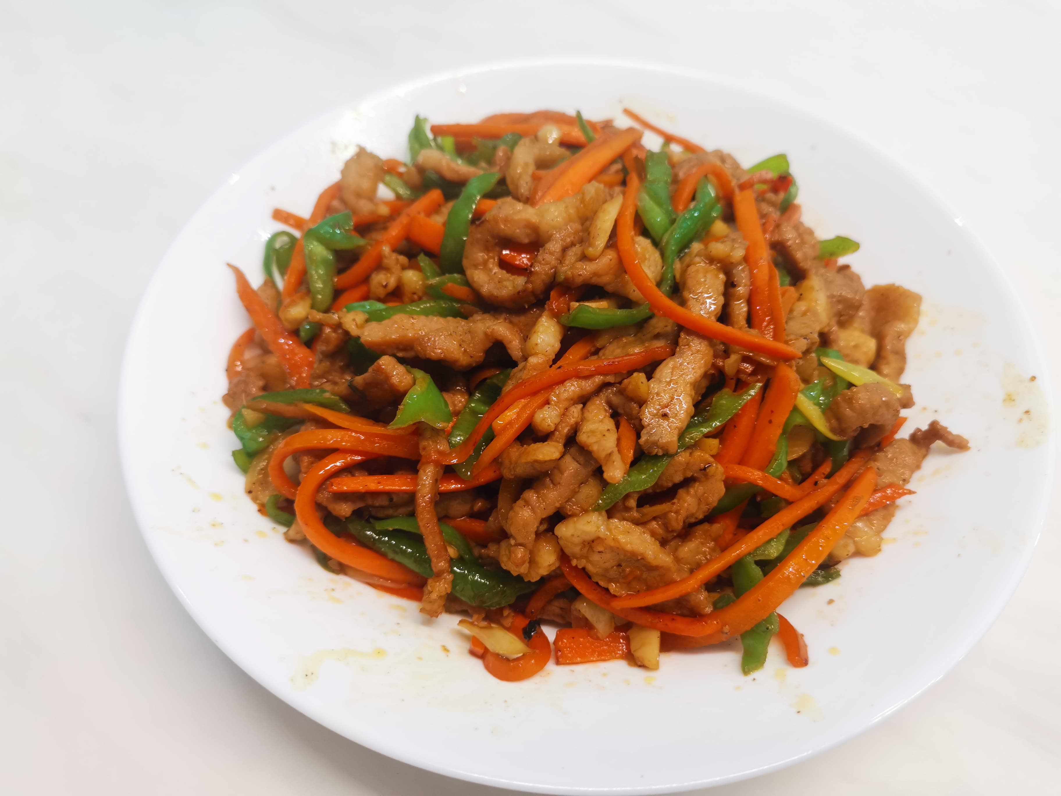 胡萝卜炒肉